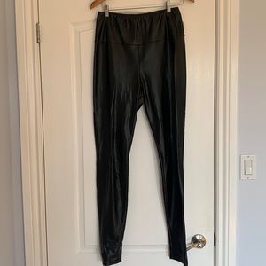 Wilfred Free Daria Leggings